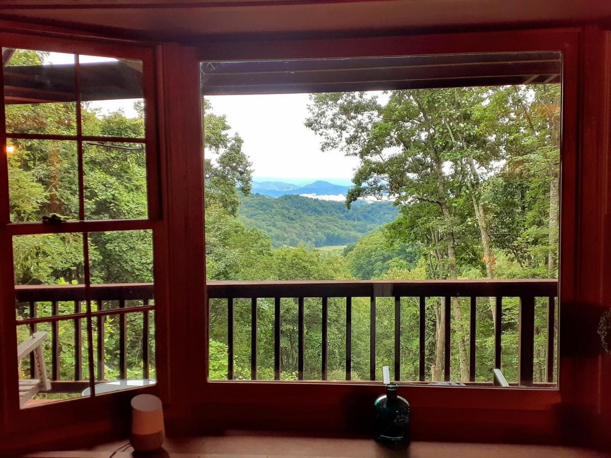 Treetops Cabin Easy To Asheville With Fast Wifi And Great View Swiss Exterior photo
